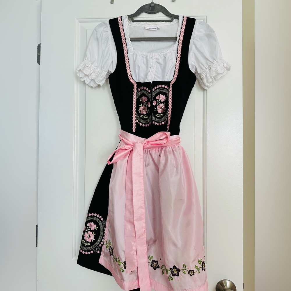 Authentic vintage black & pink Dirndl Dress from Rose Dirndl